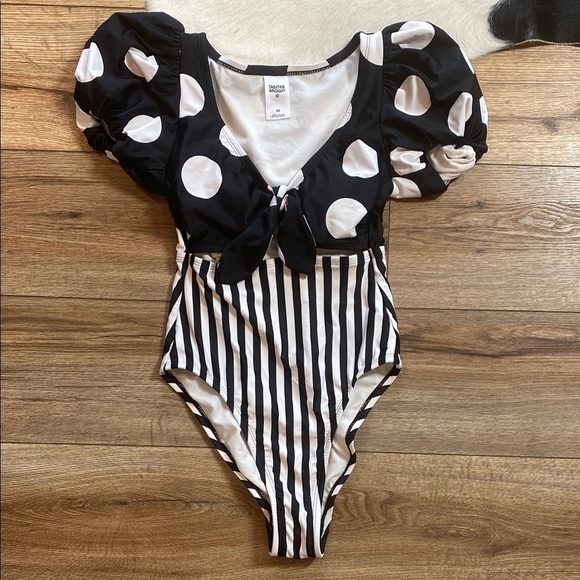 Tabitha Brown for Target one-piece swimsuit featuring a mixed pattern design - Picture 2 of 9